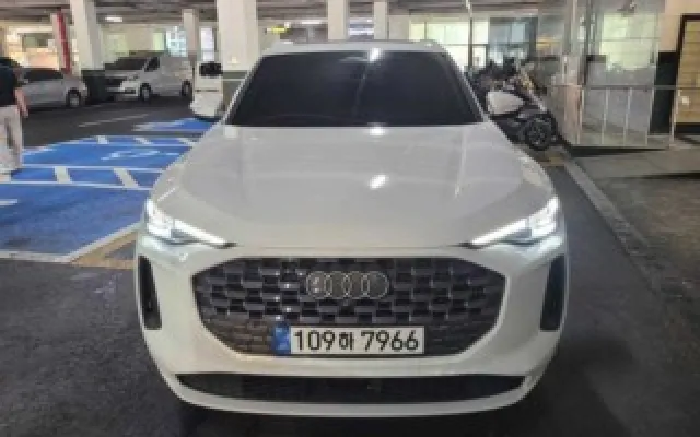 인천중고자동차시장 Q5 (80A) 40 TFSI 콰트로 어드밴스드 매물 사진 5 - 2025/12 6,102km