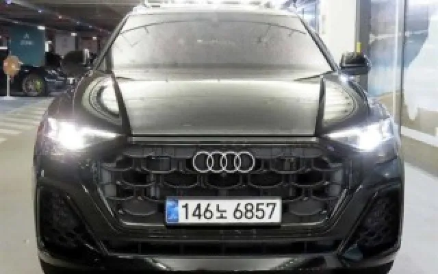 인천중고자동차시장 Q8 55 TFSI 콰트로 프리미엄 매물 사진 10 - 2025/06 8,007km